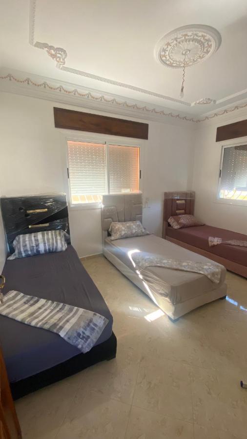 Big Appartement In Ksar Sgher And Close Ksar es Sghir Exterior photo